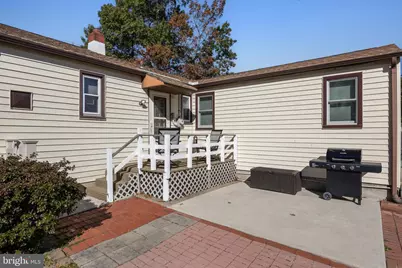 327 S Coles Avenue, Maple Shade, NJ 08052 - Photo 2