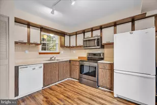 2126 Harbour Dr, Palmyra, NJ 08065 - Photo 10