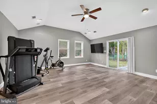 21 Glover Ln, Willingboro, NJ 08046 - Photo 16