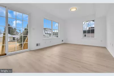 723 Woodland Avenue, Burlington, NJ 08016 - Photo 14