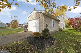 47 Chatham Pl, Southampton, NJ 08088 - Photo 26