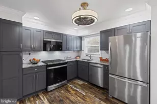 20 Summer Ave, Burlington, NJ 08016 - Photo 12