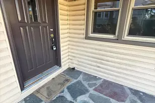 410 S Forklanding Rd, Maple Shade, NJ 08052 - Photo 4