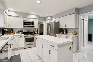 114 Headwater Dr, Medford, NJ 08055 - Photo 4