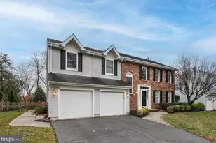 9 Swift Ct, Medford, NJ 08055 - Photo 2