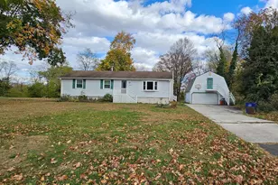 53 Chesterfield Crosswicks Rd, Chesterfield, NJ 08515 - Photo 2