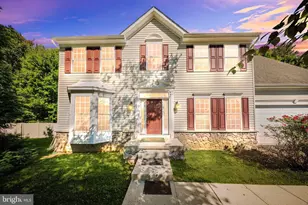 406 Arnold Dr, Florence, NJ 08518 - Photo 2