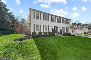 304 Hialeah Dr, Mount Laurel, NJ 08054 - Photo 4