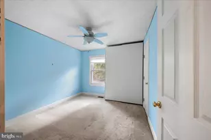 304 Hialeah Dr, Mount Laurel, NJ 08054 - Photo 32