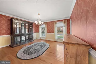 304 Hialeah Dr, Mount Laurel, NJ 08054 - Photo 20