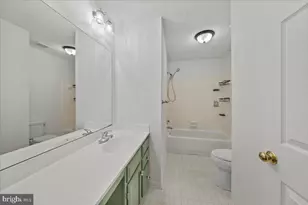 304 Hialeah Dr, Mount Laurel, NJ 08054 - Photo 30