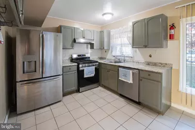 218 Somerset Drive, Willingboro, NJ 08046 - Photo 6