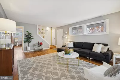 702 Cedar Street, Riverton, NJ 08077 - Photo 6