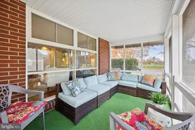 702 Cedar Street, Riverton, NJ 08077 - Photo 4