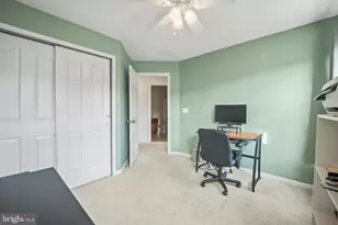 151 Creekside Wy, Burlington, NJ 08016 - Photo 14