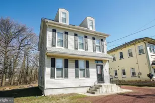 21 N Lenola Rd, Moorestown, NJ 08057 - Photo 2