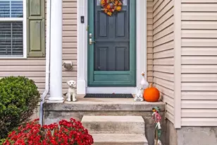 19 Vaughn Wy, Burlington, NJ 08016 - Photo 4