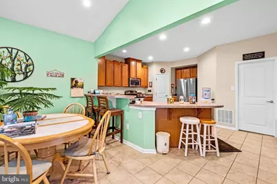 19 Vaughn Way, Burlington, NJ 08016 - Photo 16