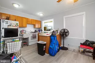 14 Buttercup Ln, Willingboro, NJ 08046 - Photo 4