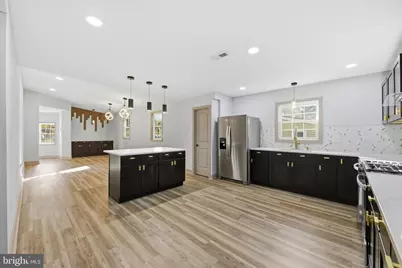 233 Chestnut Street, Mount Holly, NJ 08060 - Photo 2