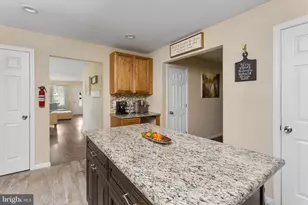 105 Maple Ave, Bordentown, NJ 08505 - Photo 12