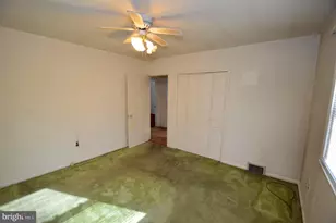 1000 Cooper St, Edgewater Park, NJ 08010 - Photo 8