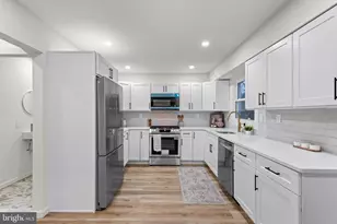 206 Club House Dr, Willingboro, NJ 08046 - Photo 14