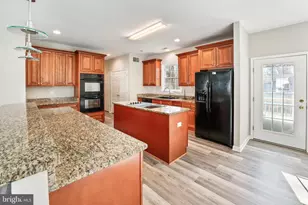 323 Wildrose St, Browns Mills, NJ 08015 - Photo 18
