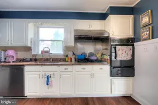 10 Linden Rd, Bordentown, NJ 08505 - Photo 40