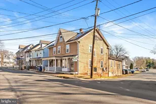 118 Mill St, Mount Holly, NJ 08060 - Photo 2