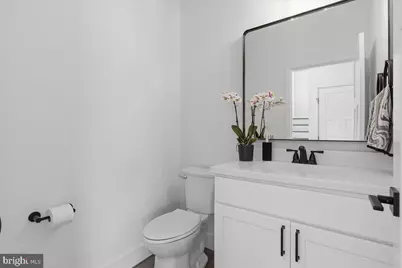 918 Olive Street, Burlington, NJ 08016 - Photo 6