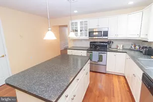 51 Sherwood Pl, Southampton, NJ 08088 - Photo 12