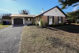 8 Ballad Ln, Willingboro, NJ 08046 - Photo 2