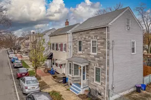 365 Prince St, Bordentown, NJ 08505 - Photo 6