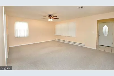 90 Huntington Drive, Southampton, NJ 08088 - Photo 8