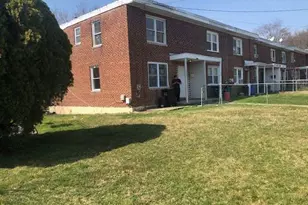 122 Brown St, Mount Holly, NJ 08060 - Photo 2