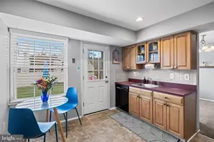 6 Keatley Dr, Marlton, NJ 08053 - Photo 10