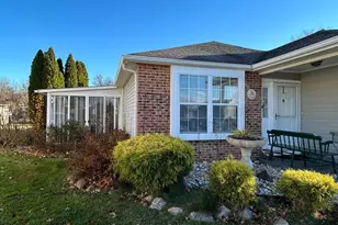 12 Taconia Ct, Mount Laurel, NJ 08054 - Photo 2