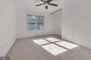 23 E Oleander Dr, Mount Laurel, NJ 08054 - Photo 8