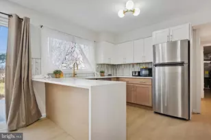 127 Toledo Ln, Willingboro, NJ 08046 - Photo 14