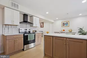 127 Toledo Ln, Willingboro, NJ 08046 - Photo 12