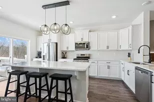 12 Palermo Ln, Mount Laurel, NJ 08054 - Photo 4