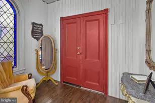 230 Washington St, Fieldsboro, NJ 08505 - Photo 6