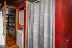 230 Washington St, Fieldsboro, NJ 08505 - Photo 34