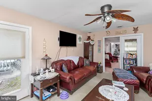 102 Carriage Hill Ct, Mansfield Township, NJ 08022 - Photo 14