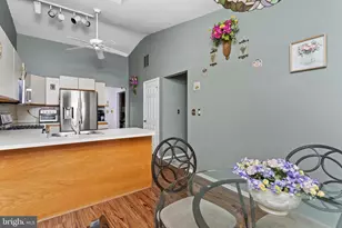 102 Carriage Hill Ct, Mansfield Township, NJ 08022 - Photo 18