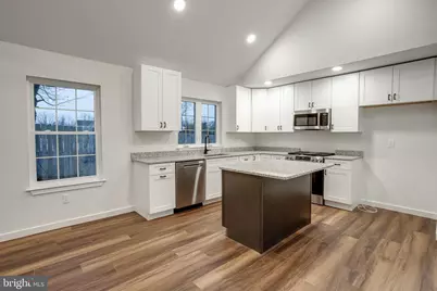 48 Pine Street, Beverly, NJ 08010 - Photo 1