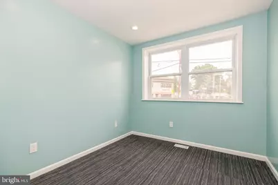 250 Warren Street #1ST FLR, Beverly, NJ 08010 - Photo 8