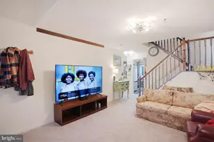 18 Dryden Dr, Burlington, NJ 08016 - Photo 10