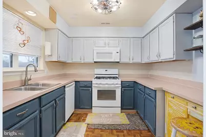 18 Dryden Drive, Burlington, NJ 08016 - Photo 14